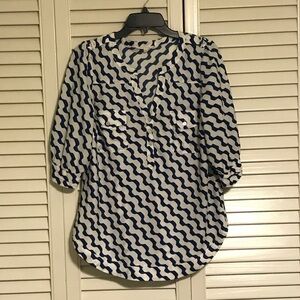 White and Blue Plaid Blouse Long Sleeve Top